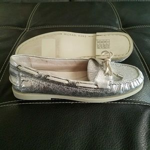 Michael Kors Slip On Silver Boat Shoes Size 9
